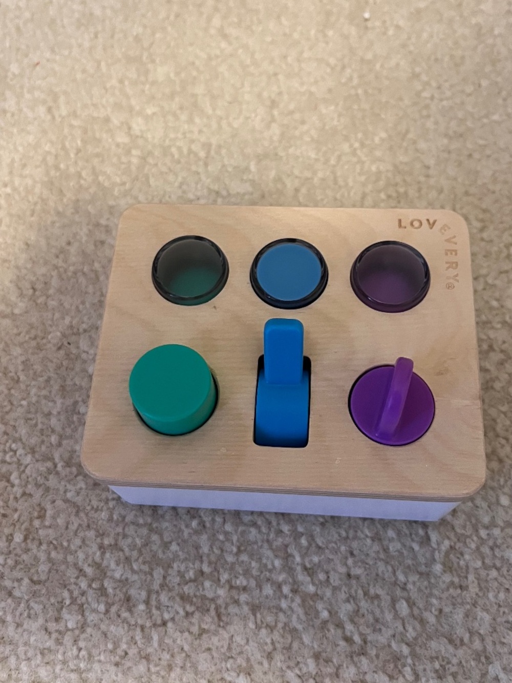 Lovevery Sensory Switchboard The Thinker Play Kit